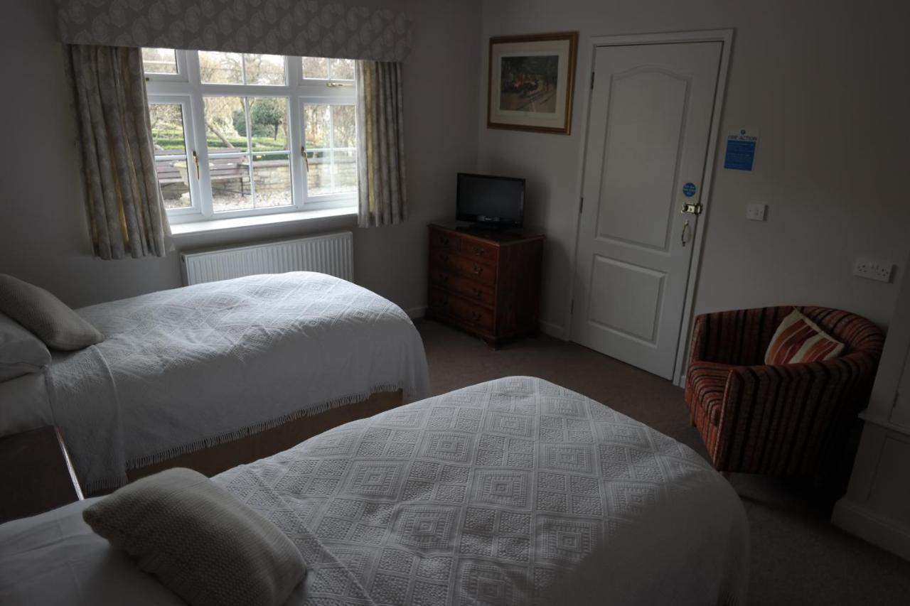 Hazel Court Guest House Newport  Extérieur photo