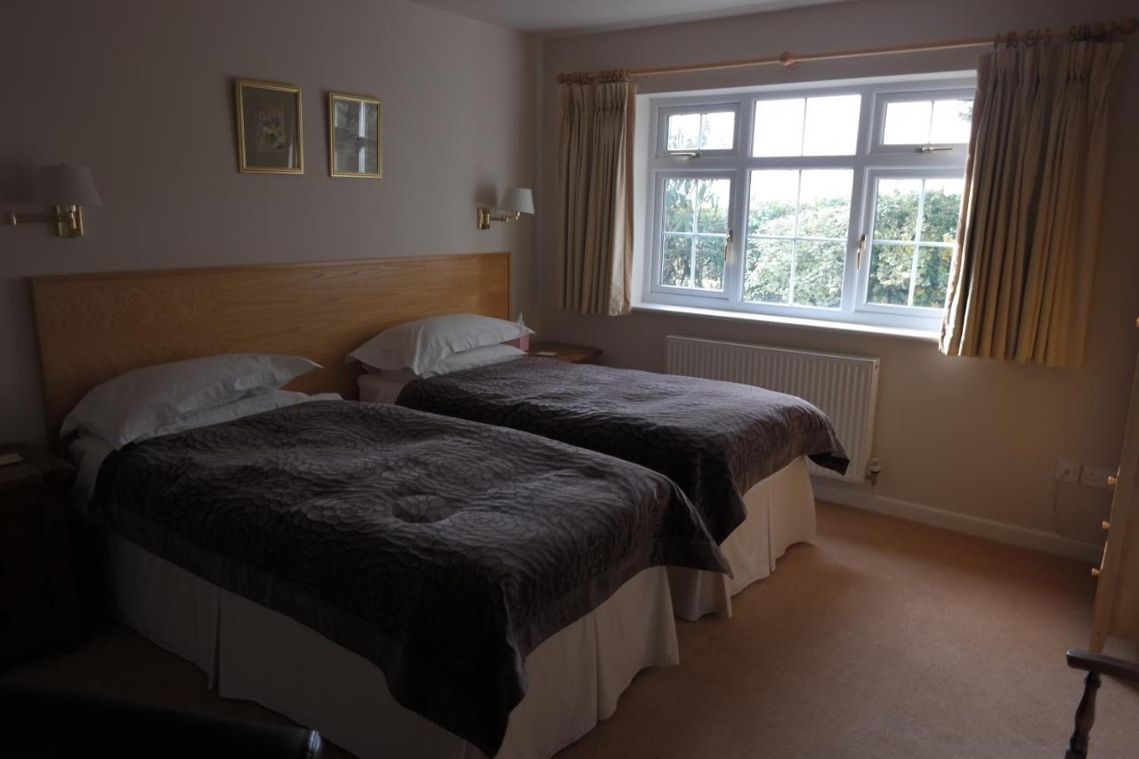 Hazel Court Guest House Newport  Extérieur photo